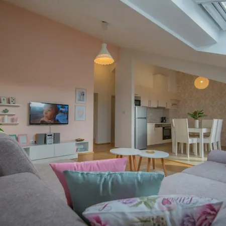 Apartment Petra