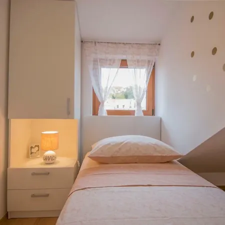 Petra Apartment