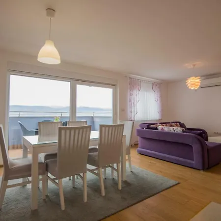 Petra Apartment